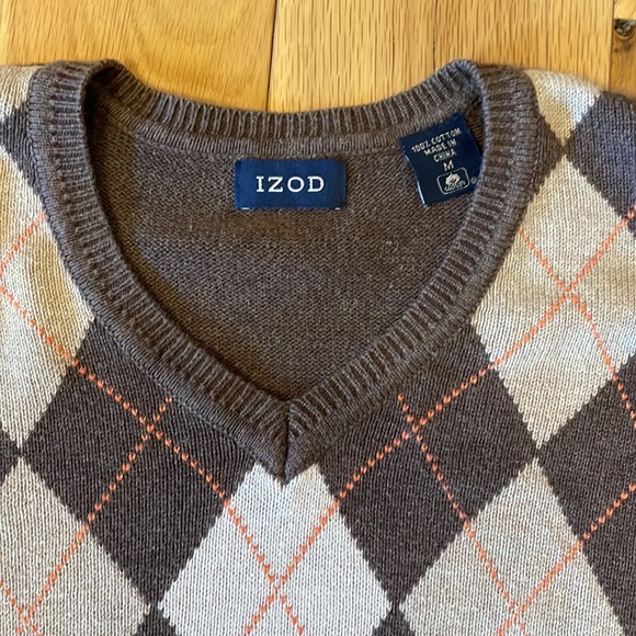 Men's Argyle Sweater - Picture 2 of 5